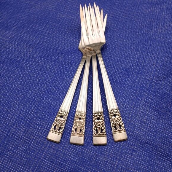 Oneida Community Coronation 1936 Set 4 Salad Fork 6.25" Antique Silverplate - Picture 6 of 6